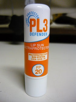 Pl3 defender lip sun fp 20